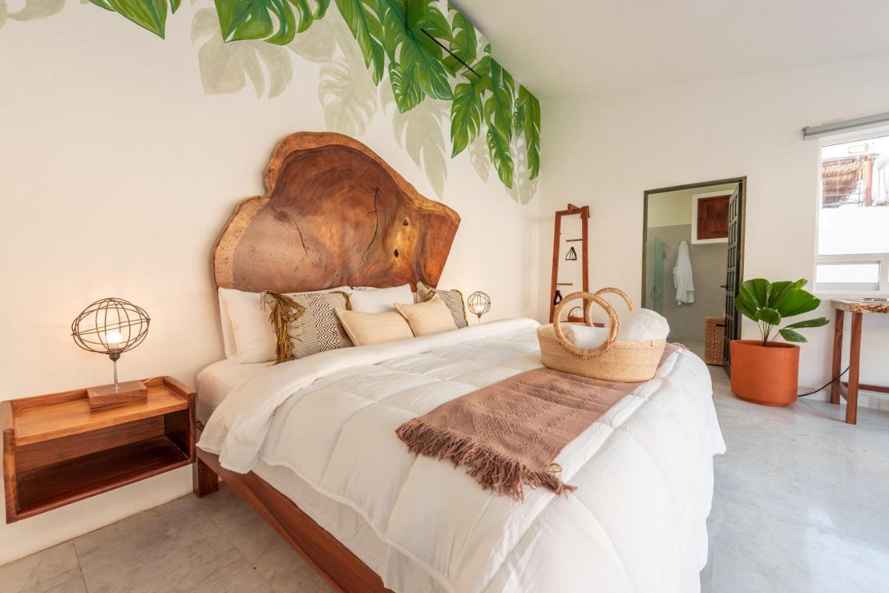 La Casa Blanca Aparthotel Puerto Vallarta Exterior photo
