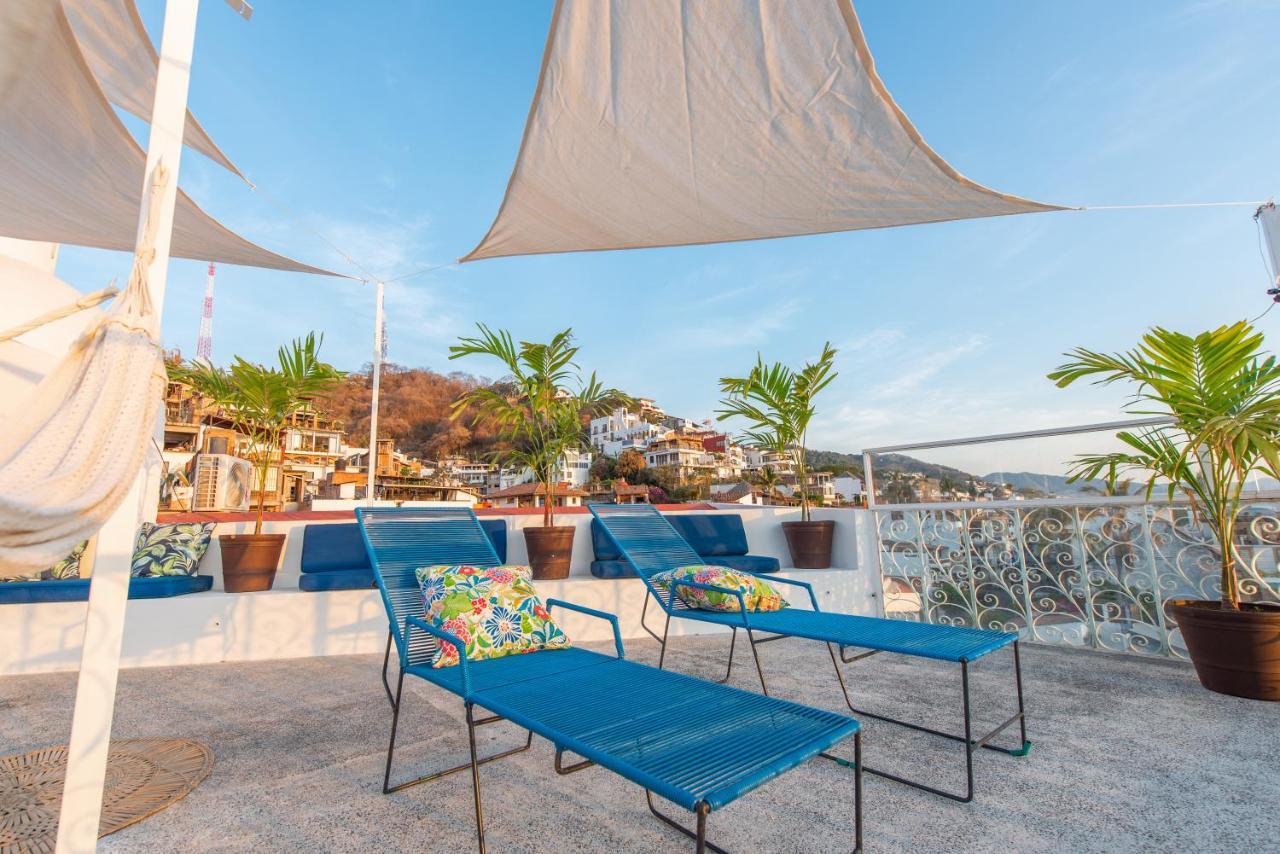 La Casa Blanca Aparthotel Puerto Vallarta Exterior photo